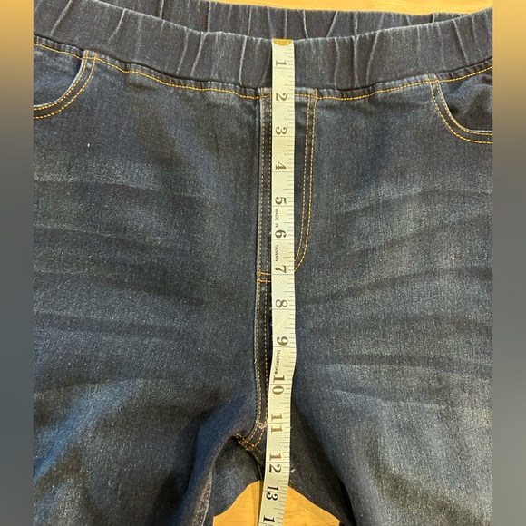 Women's Dark Blue Pull On Skinny Super Stretchy Jeans, Size XL - Picture 6 of 7